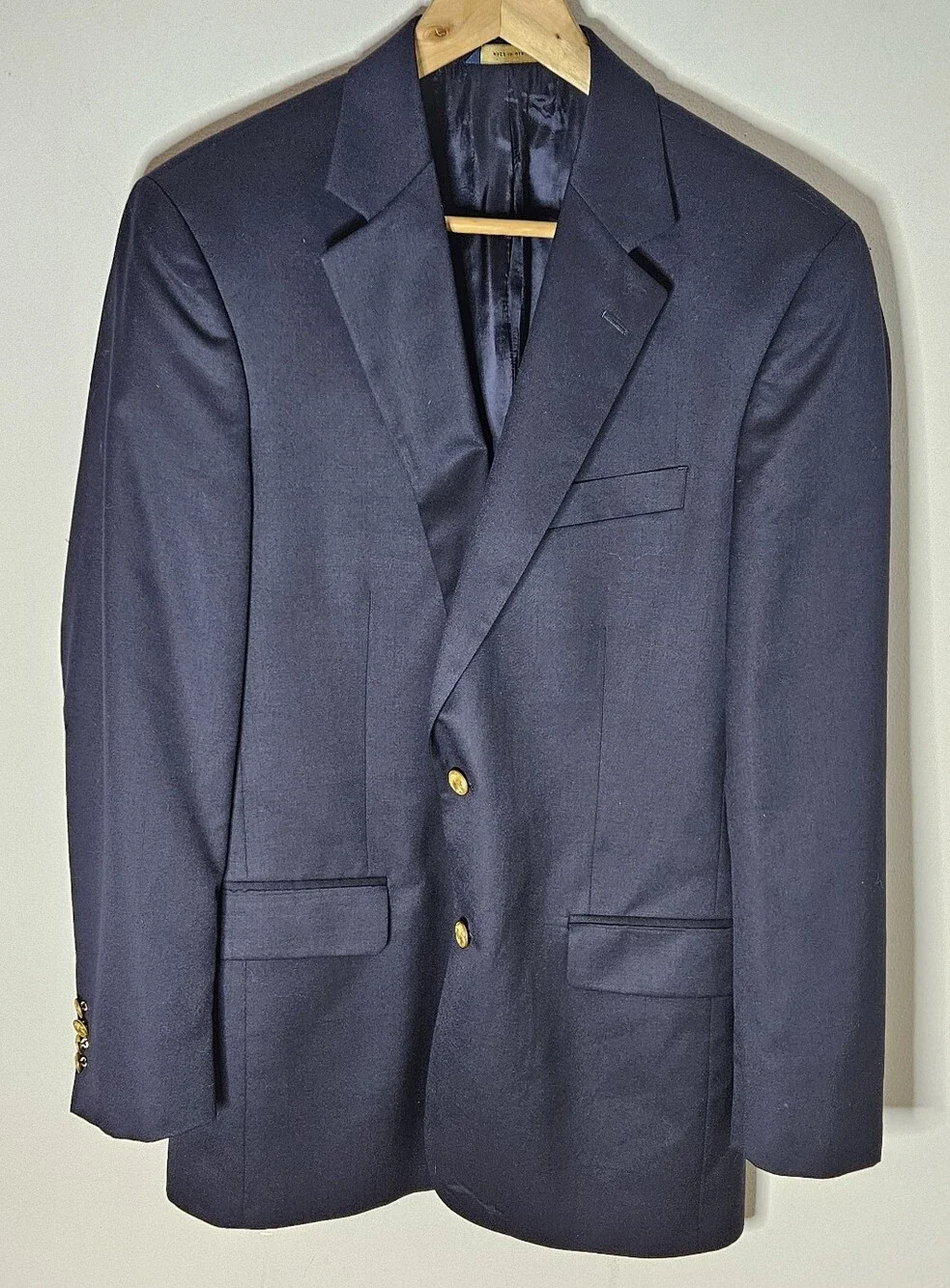Brooks Brothers Madison Fit Navy Blazer Gold Buttons Men's 39L
